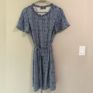 Jacqui E Blue Printed Ruffle-Neck Dress – Size 10